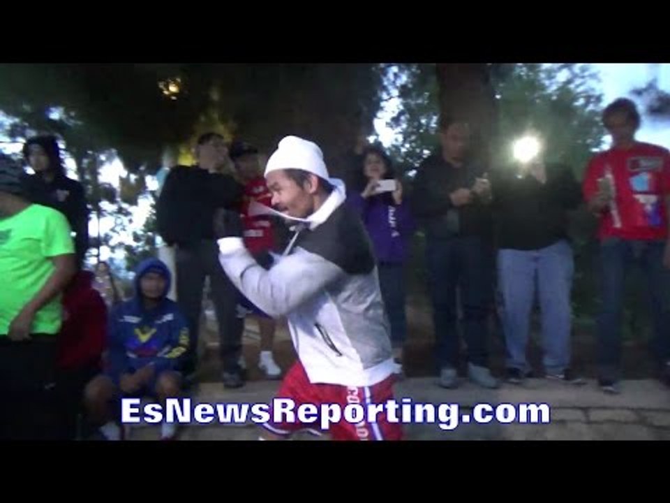 EPIC HAND SPEED BY MANNY PACQUIAO!! FASTEST HANDS IN BOXING!! - EsNews Boxing