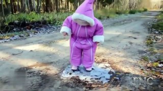baby-kids-fails-2015-funny-baby-fail-hour-compilation-4