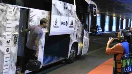 Los jugadores del Real Madrid llegan al Vicente Calderón