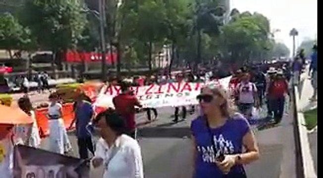 10 Mayo de 2017 - México: Familiares de desaparecidos marchan por justicia