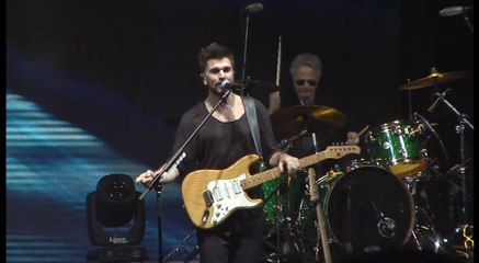 Juanes quiere que sus seguidores superen el "single" para escuchar su álbum