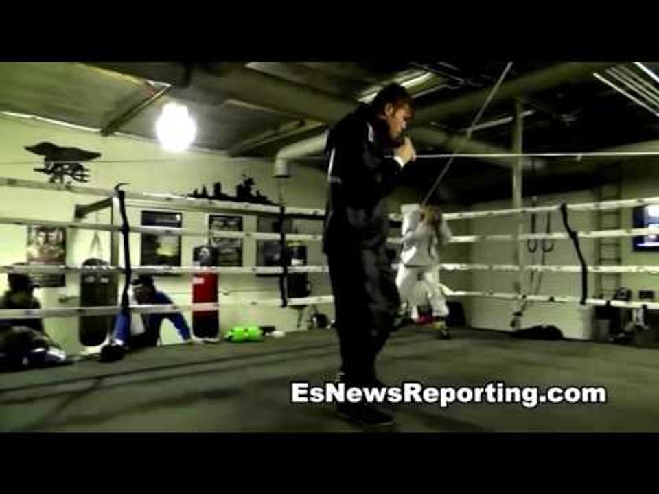 Ronda Rousey A Big Fan Of CANELO He's So Cute & Speaks Spanish!  esnews boxing