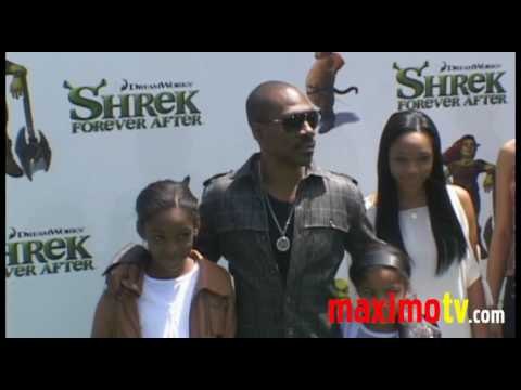 Eddie Murphy (Donkey) and Family at SHREK FOREVER AFTER Los Angeles Premiere May 16, 2010