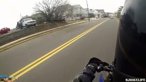 Angry Dogs Attack Motorcyclists _ Bikers Helpin233ththvfvfb