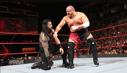 Samoa Joe Vs Roman Reigns