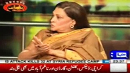 Watch how Samina Ahmad Left Javed Latif Speechless with her Solid Arguments