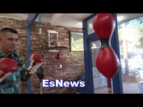 brandon rios on jessie vargas looking very strong for pacquiao EsNews Boxing