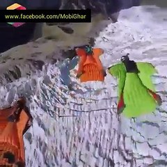 SKY DIVERS - Beautiful Jump By Skydivers.