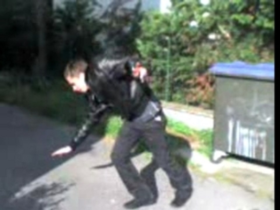 GaGatonik dance nouvelle Tecktonik version Gaga