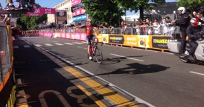 İtalya Bisiklet Turu'nda Erken Sevinen Sporcu 148. Oldu