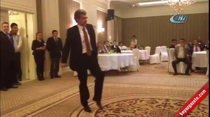 Başsavcı Alper'in zeybek oynadığı görüntüler