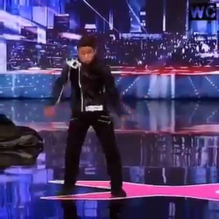 Çok fena yetenek mutlaka izleyin..