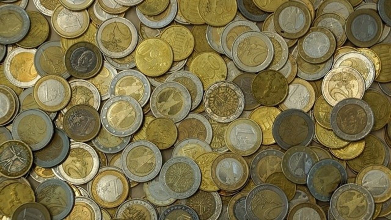 Bruselas eleva al 2,8% el crecimiento de España en 2017