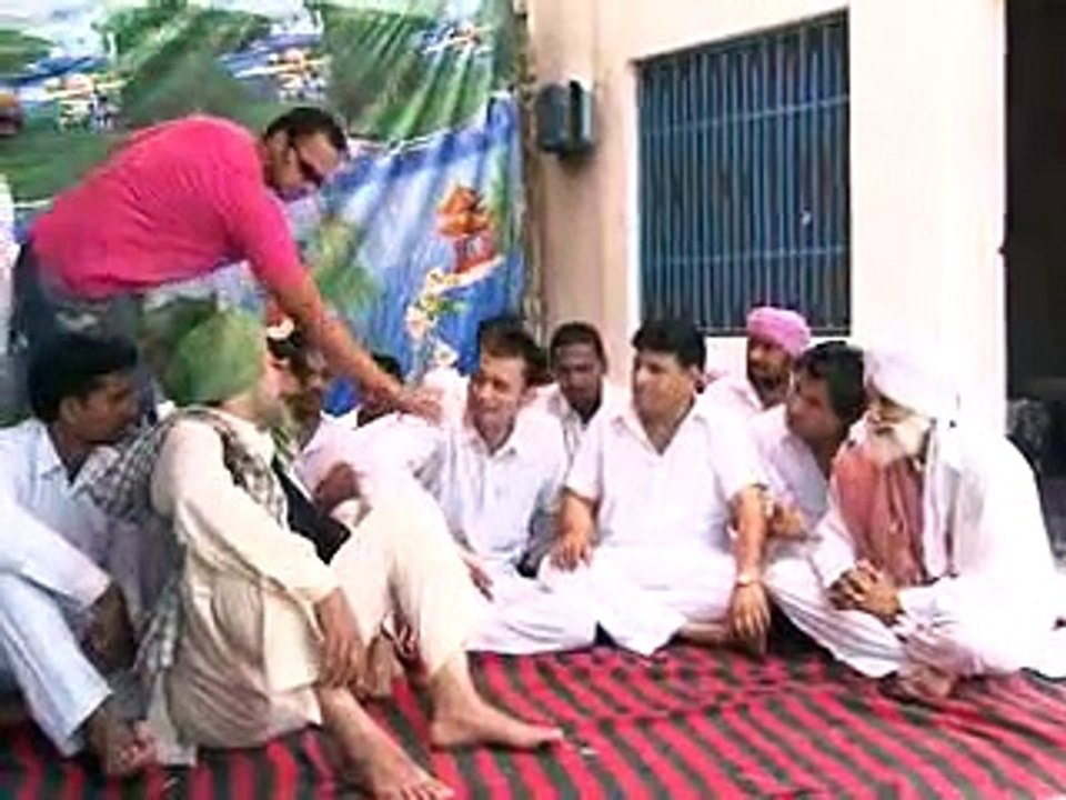 بہت ہی مزاخیہ ویڈیو