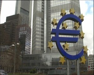 La economía europea crecerá con menor incertidumbre pero marcada por "brexit"