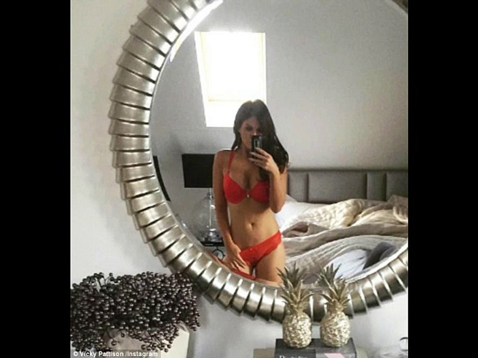 Vicky Pattison shares sizzling underwear Instagram snap