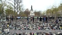 Symbolic shoe protest after Paris bans  demos