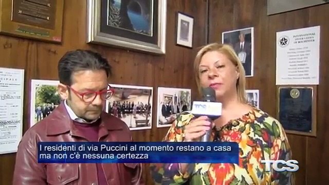 I residenti di via Puccini al momento restano a casa ma non c'e nessuna certezza