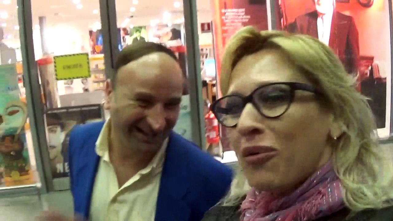 max biondy e viky moore - Viky Moore