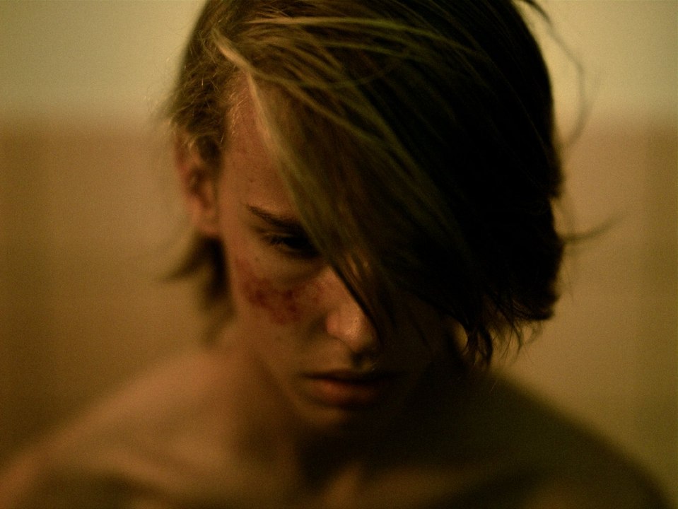 Violet Trailer