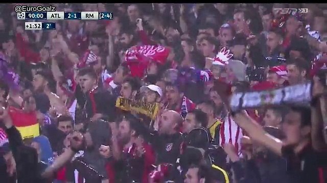 Nem a eliminação os calou. Os impressionantes adeptos do Atlético