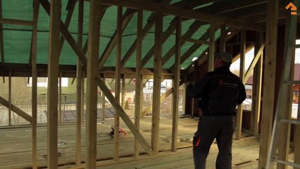 Монтаж стропильной системы. Каркасный дом с открытой террасой по индивидуальному