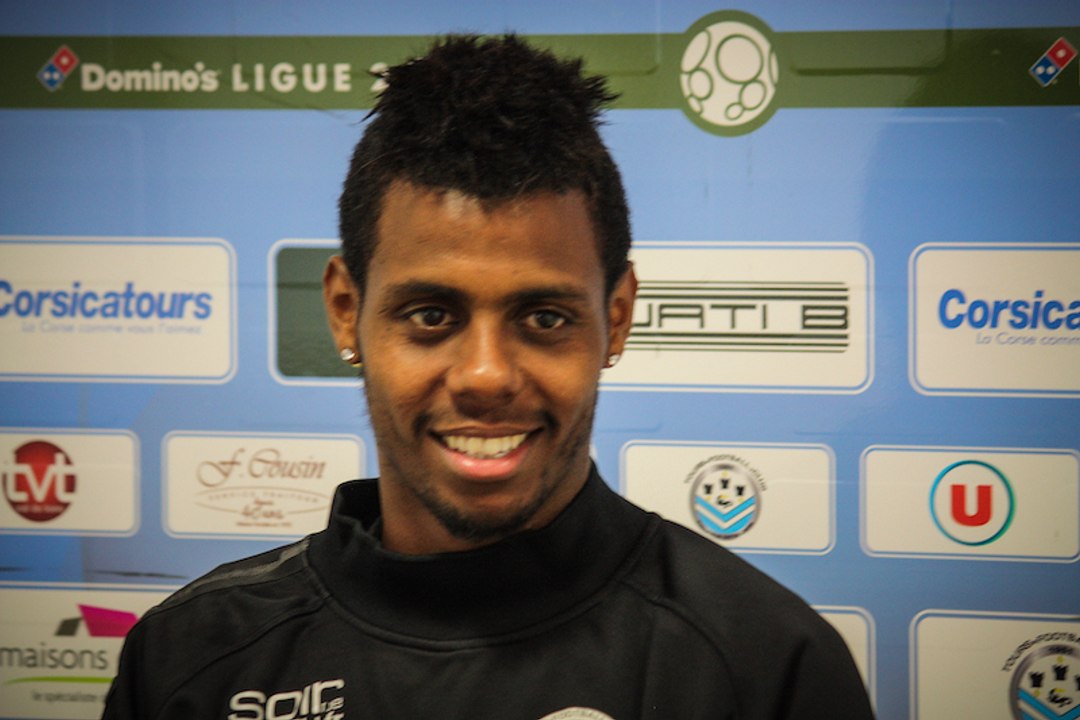 J37 / Faïz Selamani avant Tours - Le Havre