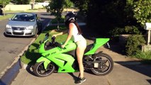 ASIAN GIRL DANCE WITH Ninja Kawasaki 250R Yoshimura Exhaust