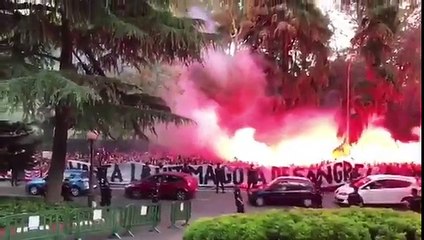 Atletico Madrid fans welcome their team to the Calderon