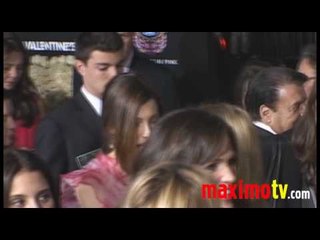 Jessica Biel and Jennifer Garner  at "Valentine's Day" Los Angeles Premiere Arrivals