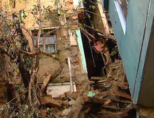 Viviendas colapsadas en Quito dejó sin hogar a una familia