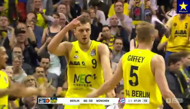 Elmedin Kikanović - 12 poena protiv Bayerna (11.5.2017)