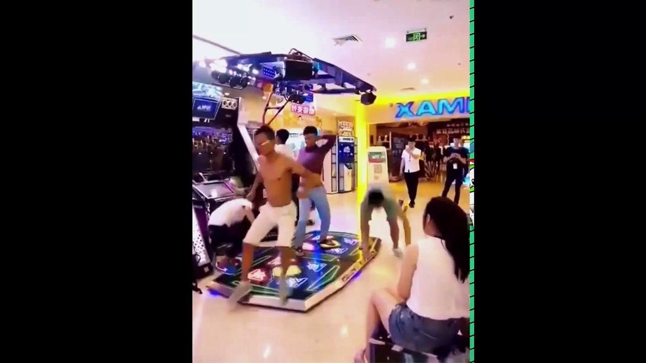 New Funny Videos ♦ Best Pranks 2017 ♦ Whatsapp Funny Can't stop laughing