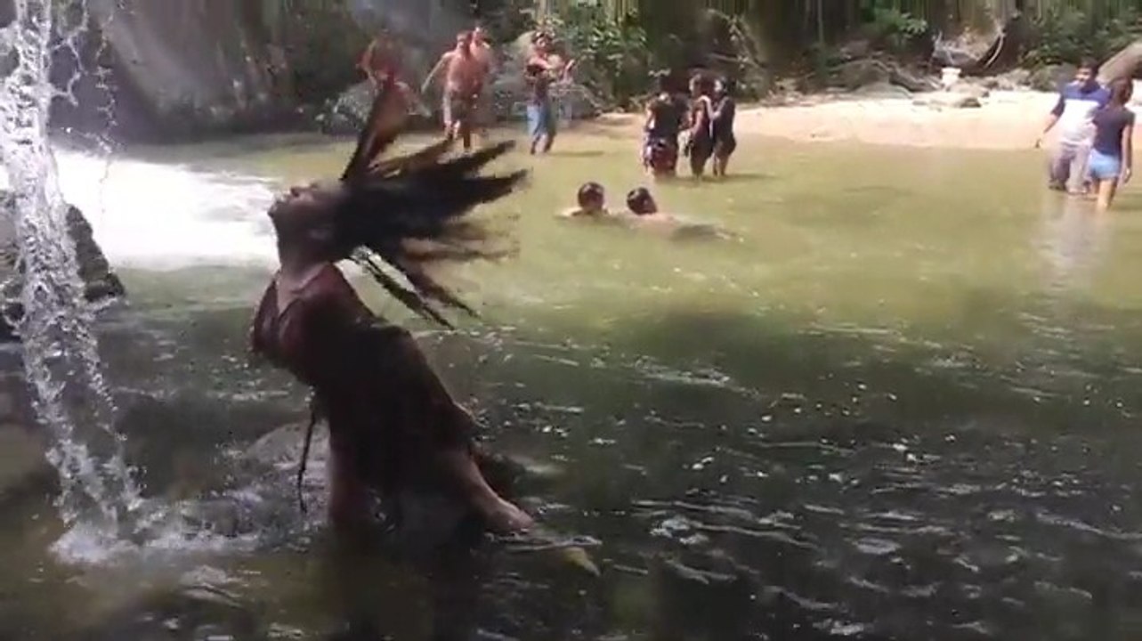 Water girl Fail