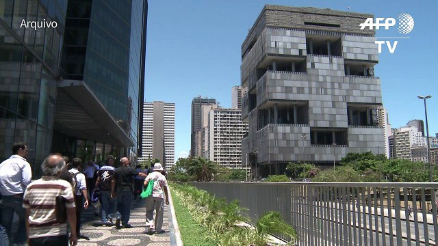 Petrobras tem lucro de R$ 4,4 bilhões