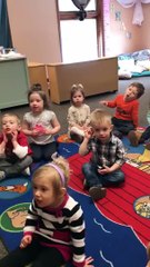 Little Girl Turns Up and Dabs to "Jesus Loves Me" (ORIGINAL VIDEO)