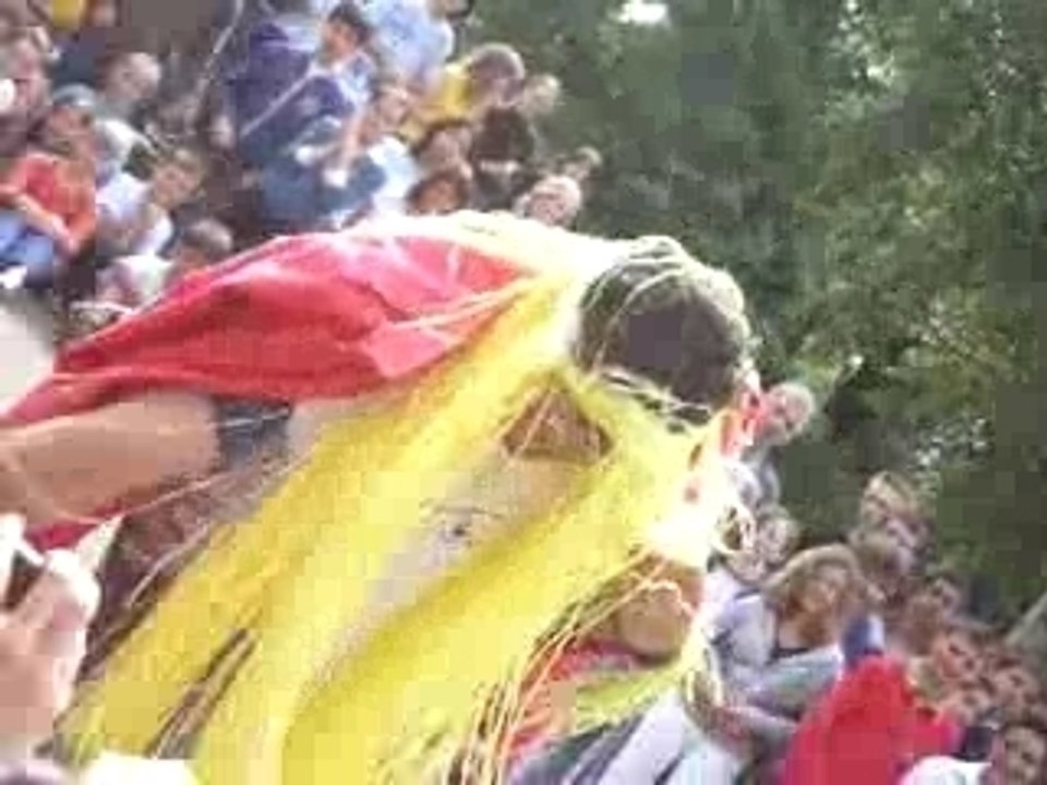 Abistreich 2007 : Touzeau la salope blonde