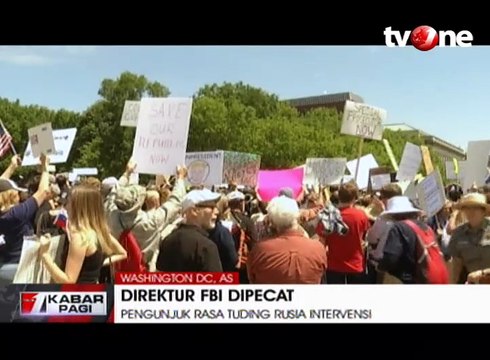 Donald Trump Pecat Direktur FBI
