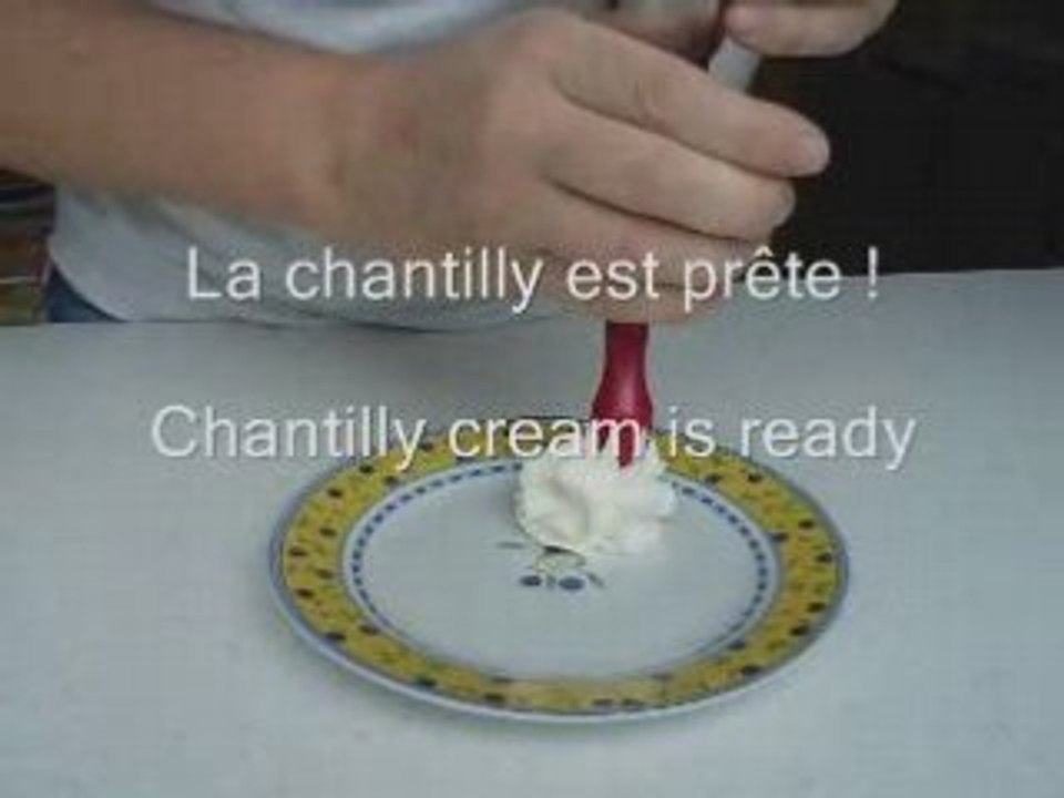Crème chantilly au siphon - Chantilly cream with whip