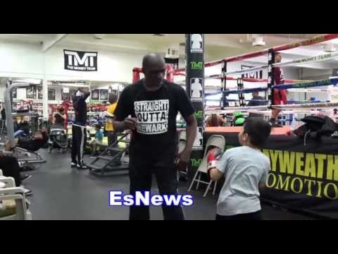 Roger Mayweather In Great Shape Teaching Boxing To New Fighters EsNews Boxing