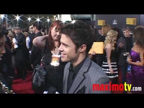 FERGIE & KRIS ALLEN at The American Music Awards