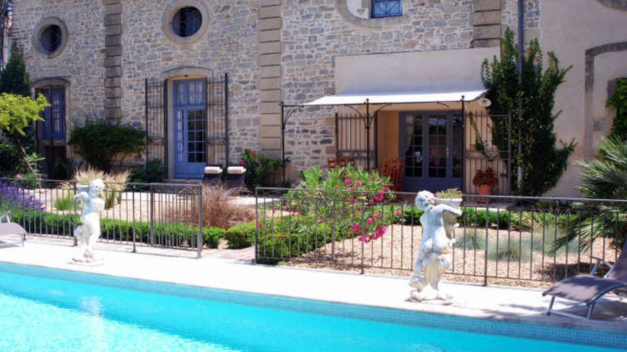 Vente Propriété Caveirac 30820 - 300 m² sur un terrain de 550 m² avec piscine