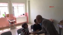 Bitlis Emniyet Müdürü'nden Engelli Öğrencilere Ziyaret
