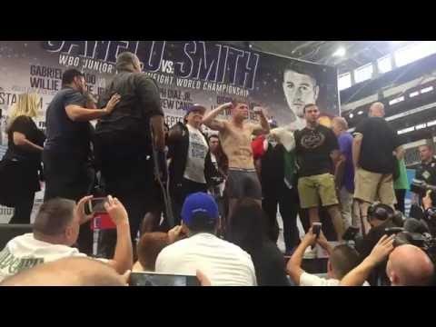 SAUL ALVAREZ LOOKING SHREDDED!! ON THE MARK FOR LIAM SMITH CLASH!! - EsNews Boxing