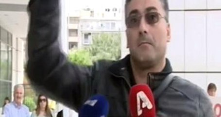 Canlı Yayında Silahını Çıkarıp Havaya Ateş Etti