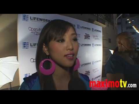 TIGARAH (Japanese Lady Gaga) Interview at POP GOES THE WORLD Event