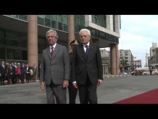 Montevideo - Deposizione corona di Mattarella (11.05.17)