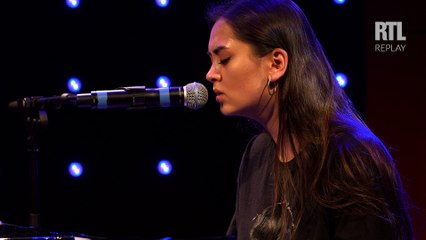 Jasmine Thompson - Mad World (LIVE) Le Grand Studio RTL