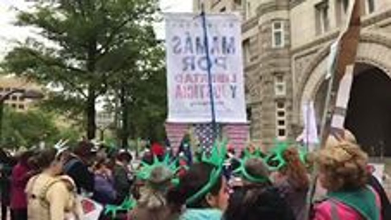 Pro-Immigrant Mothers Rally Outside Trump Hotel in DC
