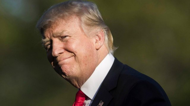 Donald Trump Tweets Threat to Cancel Future White House Press Briefings | THR News